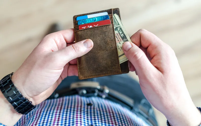 Five Ways to Avoid Being Driven Into Debt Over the Holidays